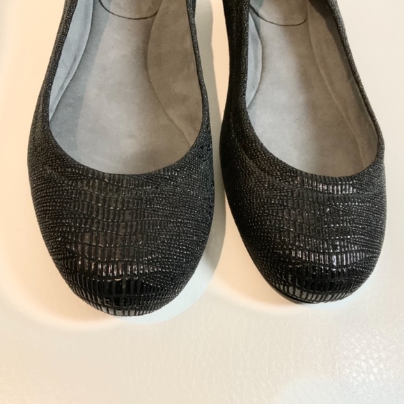 Stuart Weitzman Dotsnot Snake Black Suede Leather Ballet Flat Heel Shoe Pump 6.5 - Picture 14 of 15